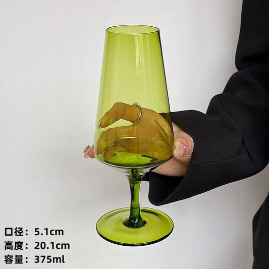 Vintage Elegance Garden Wine Glass - Unique Find