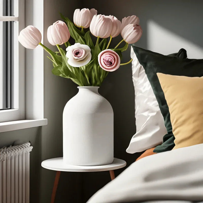 Vintage Metal Vase - Prettier Than a Peach - Junebug Jewels