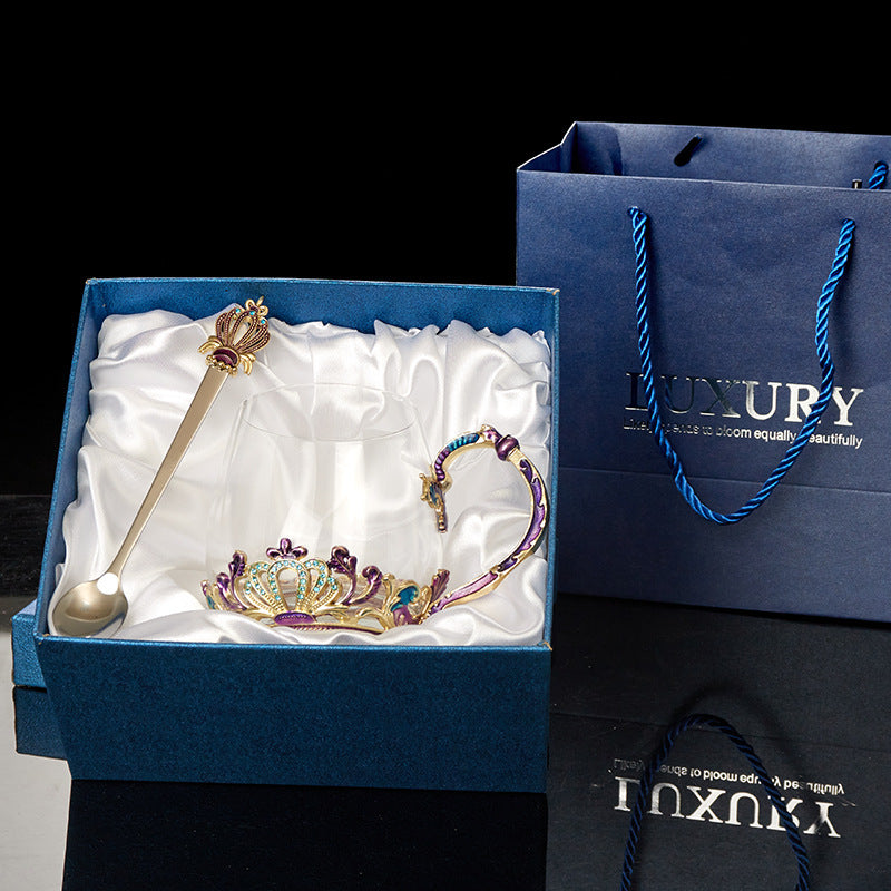 Gilded & Gorgeous - Crystal Tea Cup with Gold Accents